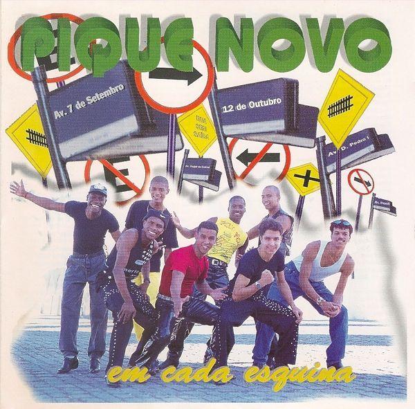 Portada de Álbum "Em Cada Esquina", de Pique Novo