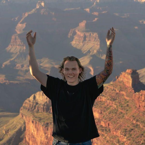 Portada de Álbum "growth.", de eli.