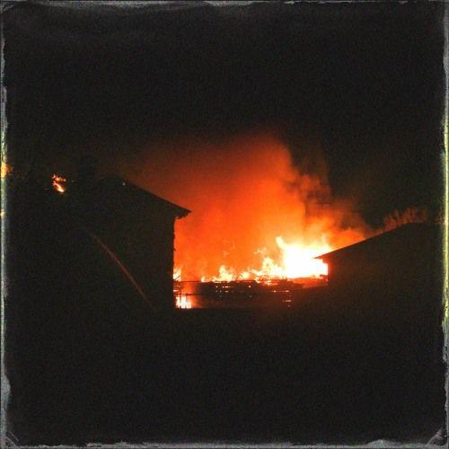 Portada de Sencillo/EP "Close Eyes", de DVRST