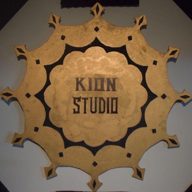 Album cover of "Palabra & Valor" by Pure Negga