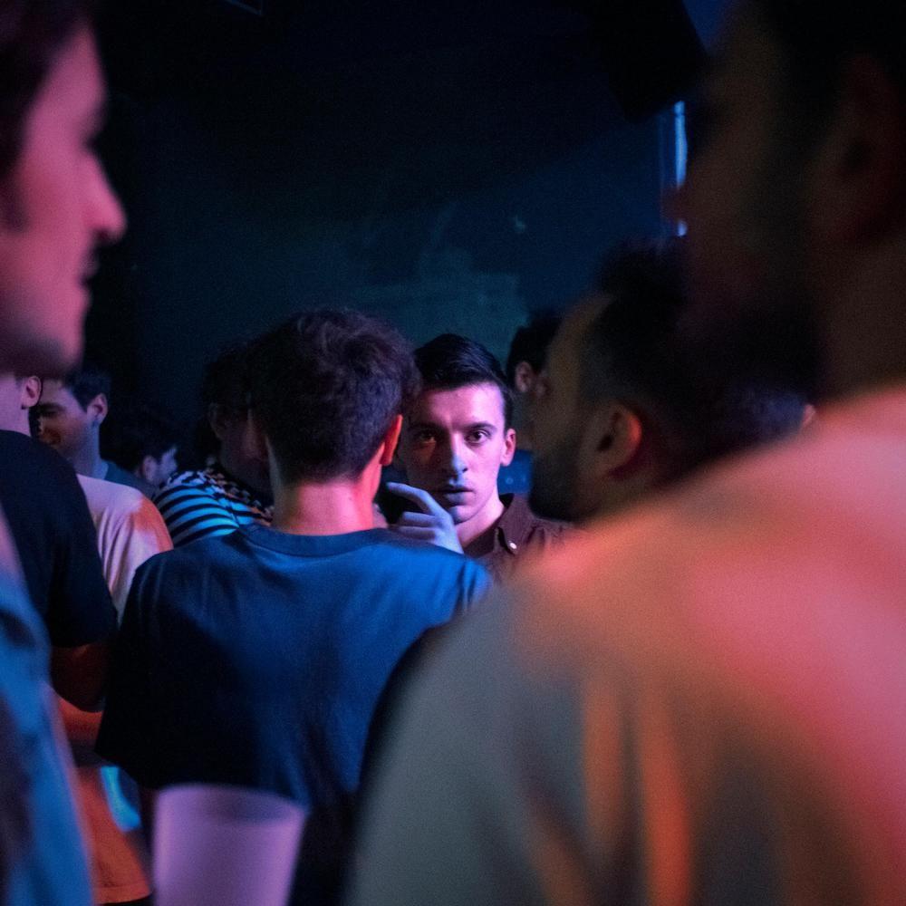 Capa do Single/EP "Gets You Down", de Mandelbro