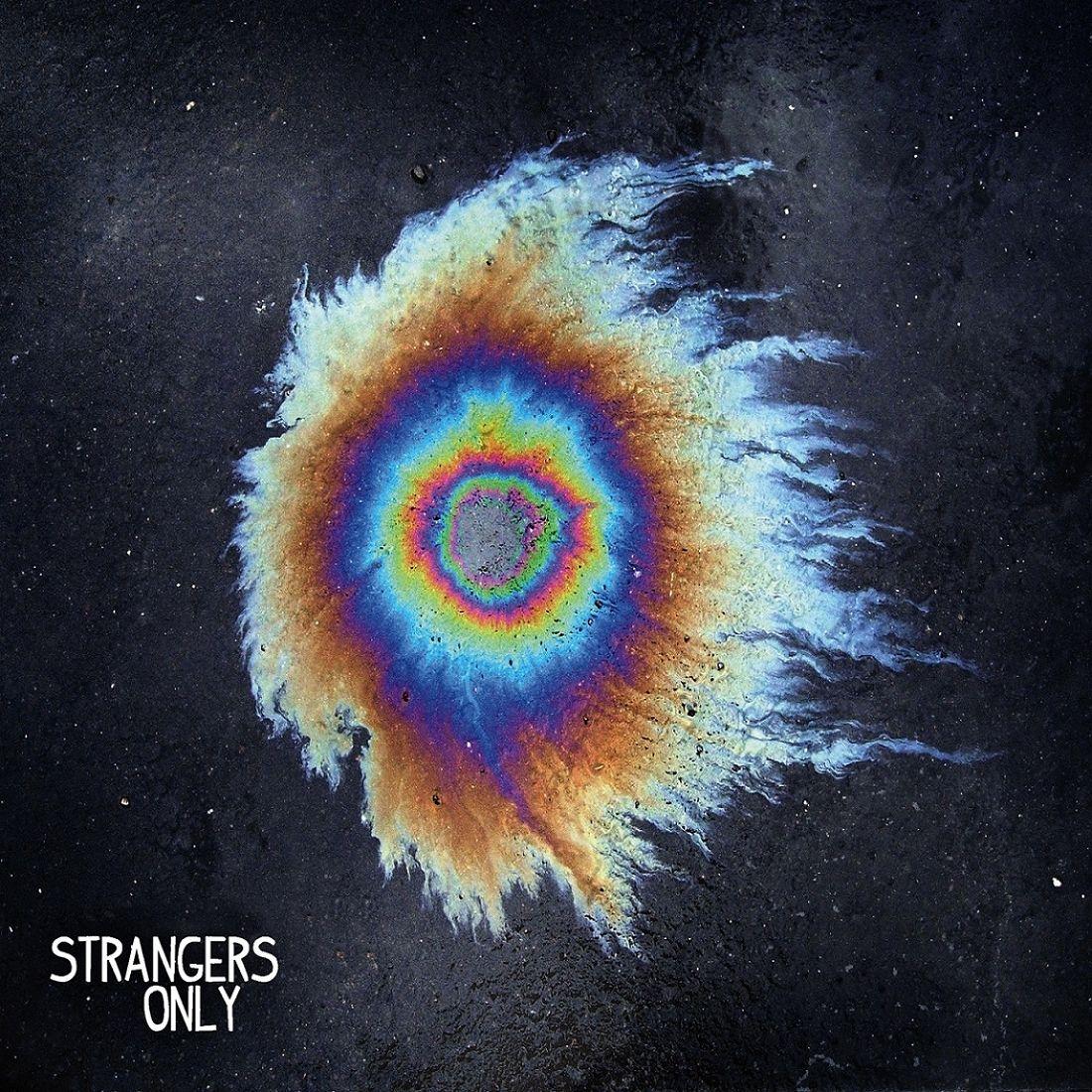Portada de Álbum "Strangers Only", de My Ticket Home
