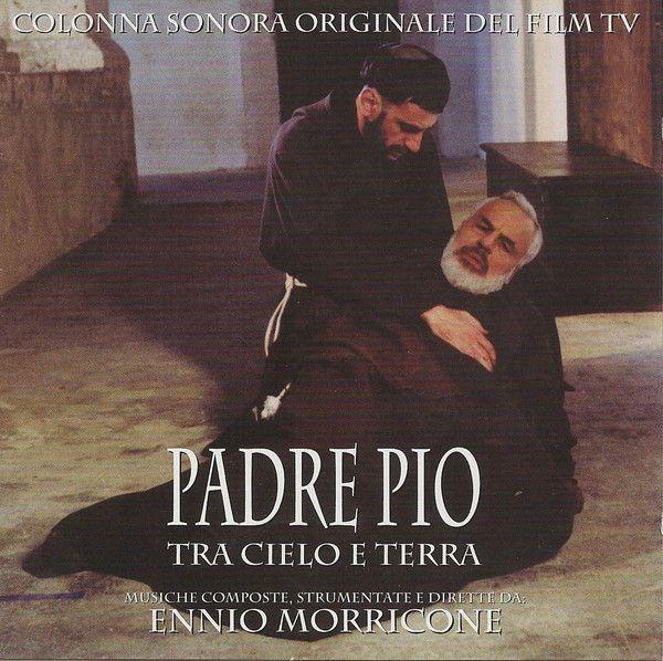 Capa do álbum "Padre Pio Tra Cielo e Terra", de Ennio Morricone