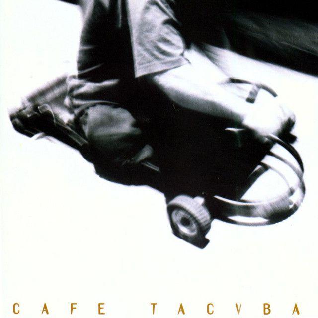Portada de Álbum "Avalancha De Exitos", de Café Tacvba
