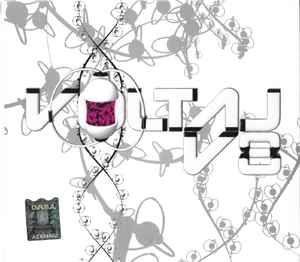 Capa do álbum "V8", de Voltaj