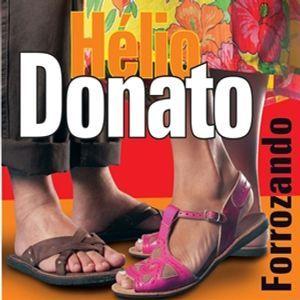 Portada de Álbum "Forrozando", de Hélio Donato