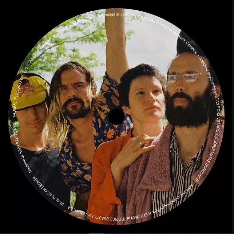 Portada de Sencillo/EP "Vampire Empire", de Big Thief