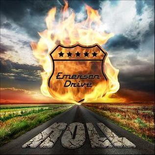 Capa do Álbum "Roll", de Emerson Drive
