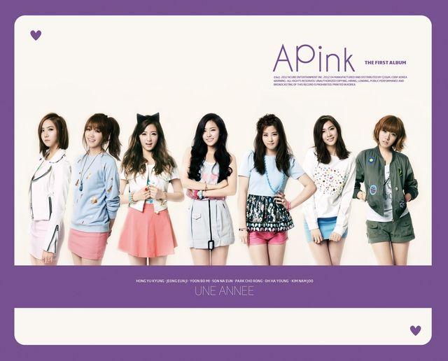 Capa do Álbum "Une Année", de Apink