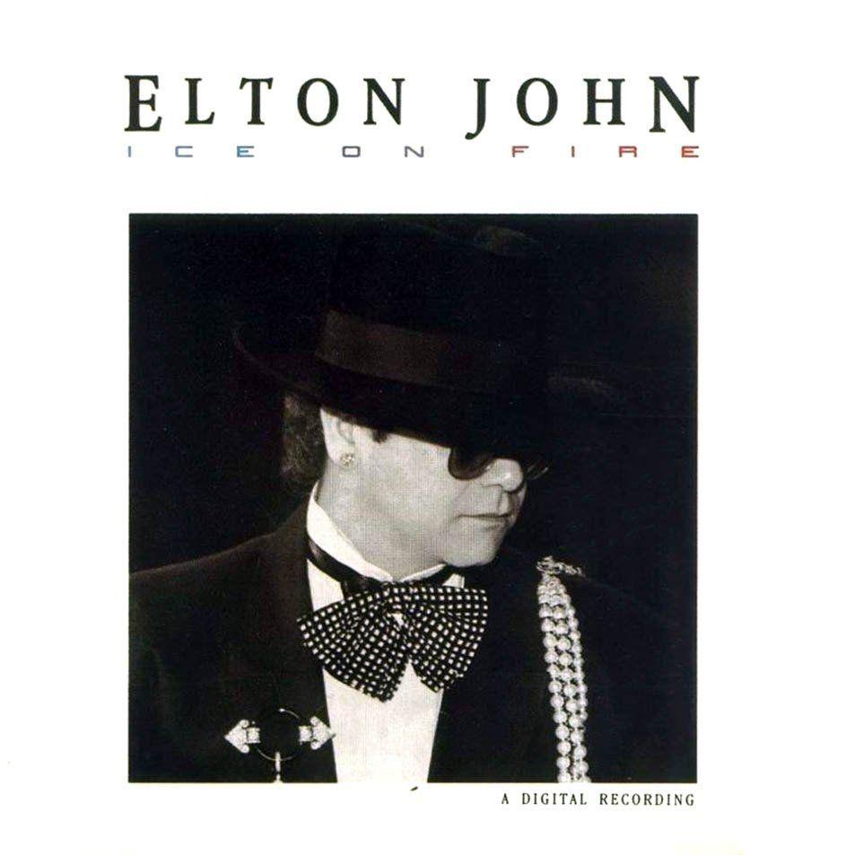 Portada del álbum "Ice On Fire", de Elton John