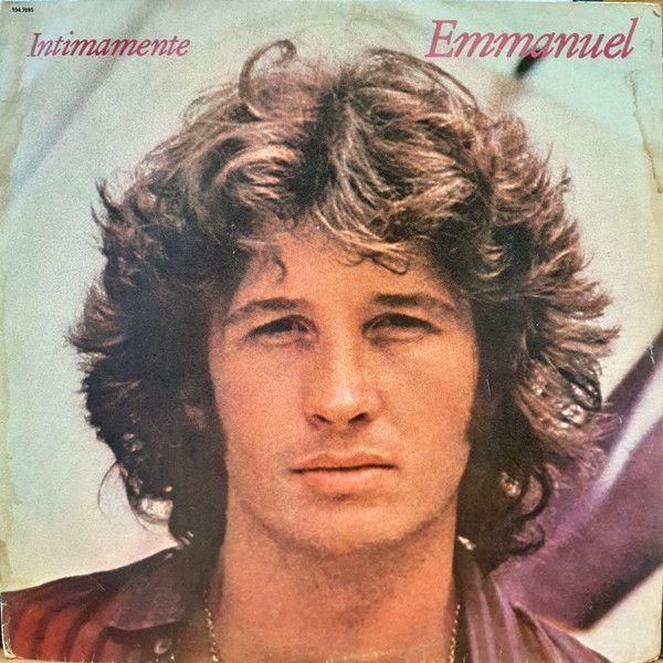 Album cover of "Intimamente (Brasil)" by Emmanuel