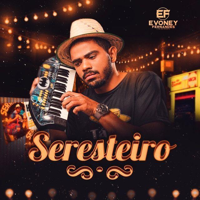 Capa do álbum "Seresteiro", de Evoney Fernandes