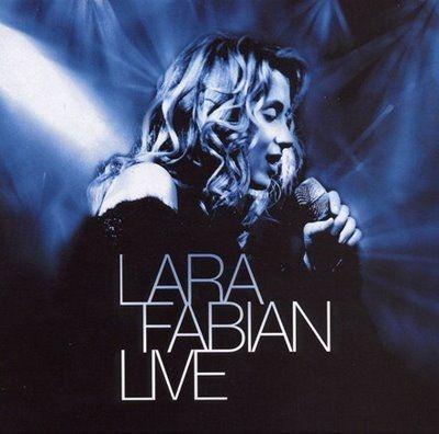 Capa do álbum "Lara Fabian Live 2002", de Lara Fabian