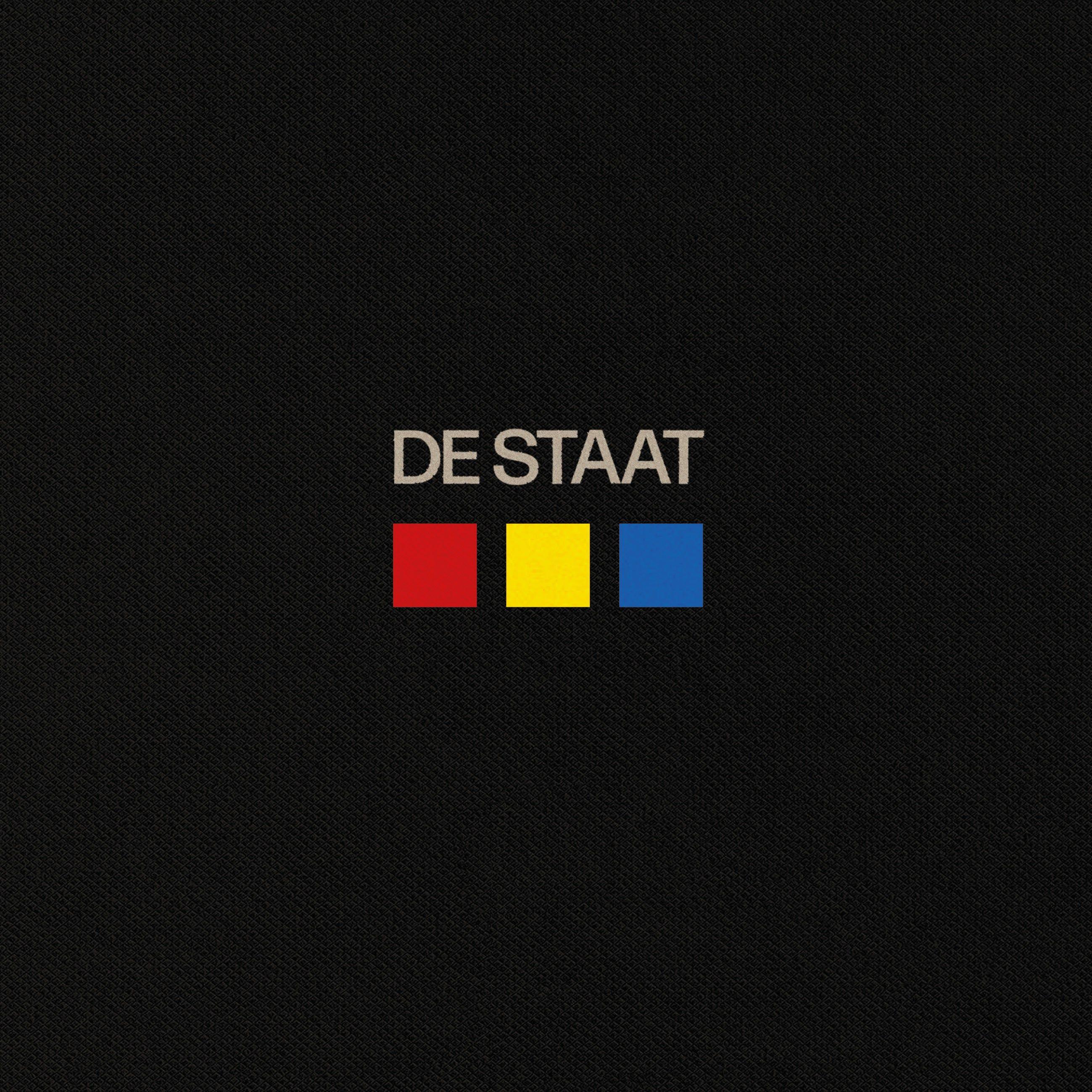 Capa do Álbum "Red / Yellow / Blue", de De Staat