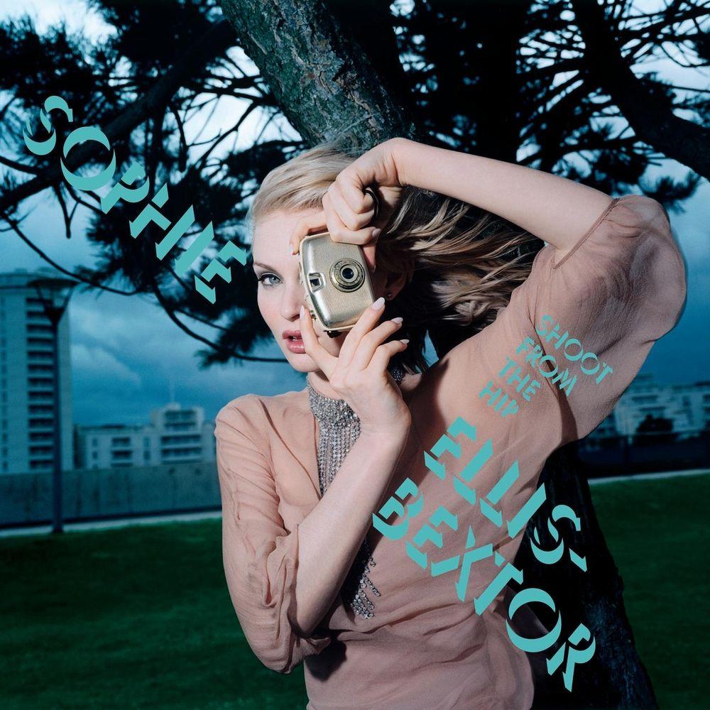 Portada de Álbum "Shoot From The Hip", de Sophie Ellis-Bextor