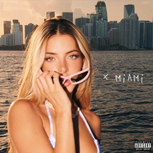 Capa do Álbum "X Mami", de Corina Smith