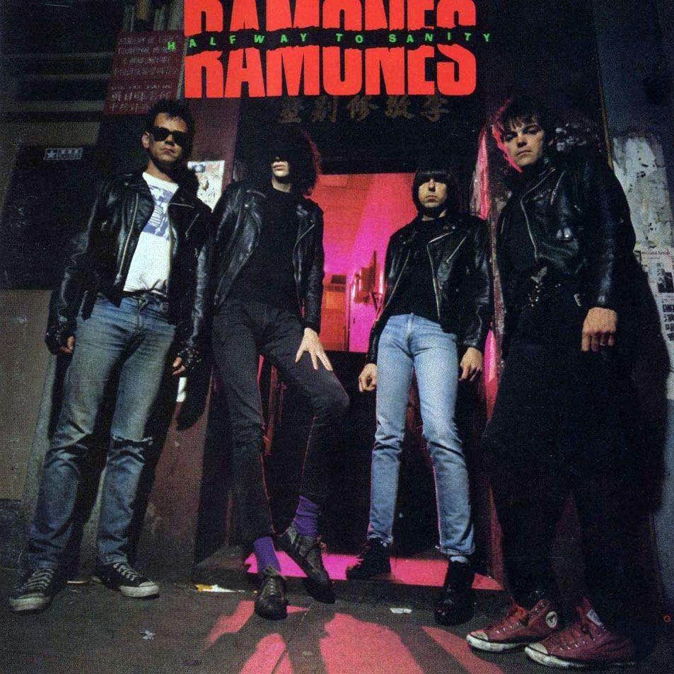 Capa do Álbum "Halfway to Sanity", de Ramones