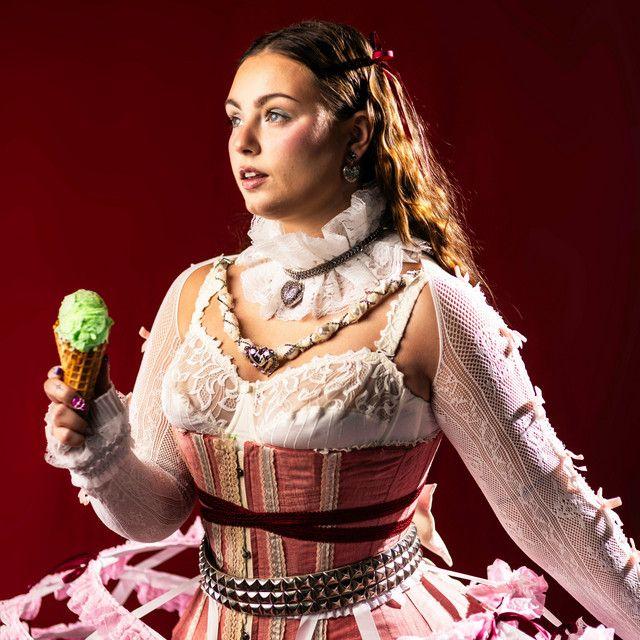 Portada de Sencillo/EP "Late Night Ice Cream", de CARYS