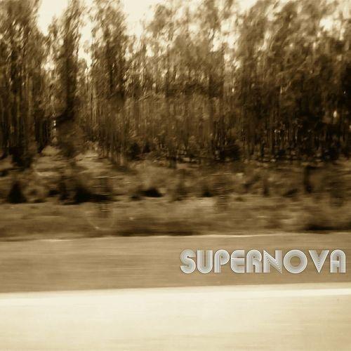 Portada de Álbum "Un Viaje de Regreso", de Supernova (Paraguay)