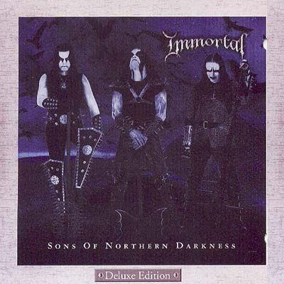 Portada de Álbum "Sons of Northern Darkness: Deluxe Edition CD + DVD", de Immortal