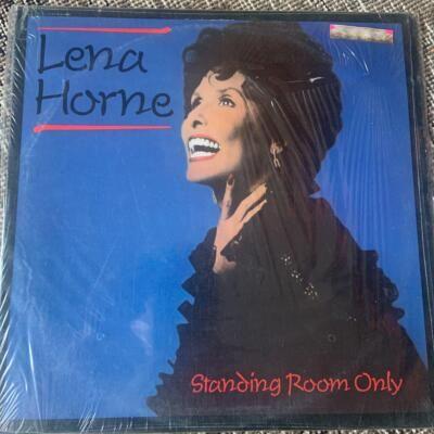 Capa do álbum "Standing Room Only", de Lena Horne