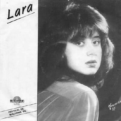 Portada de Sencillo/EP "L'Aziza Est En Pleurs / Il Y Avait", de Lara Fabian