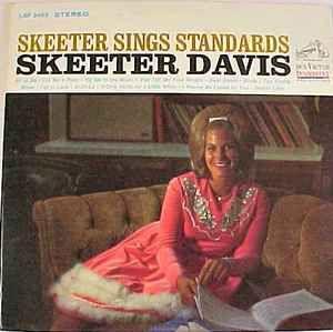 Capa do álbum "Skeeter Sings Standards", de Skeeter Davis