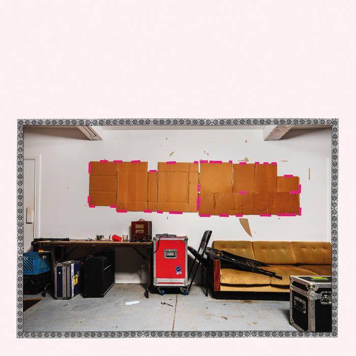 Portada de Álbum "“NO TITLE AS OF 13 FEBRUARY 2024 28,340 DEAD”", de Godspeed You! Black Emperor