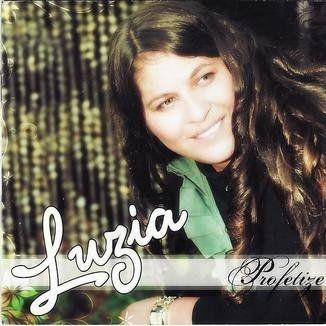 Portada de Álbum "Profetize", de Luzia Costa