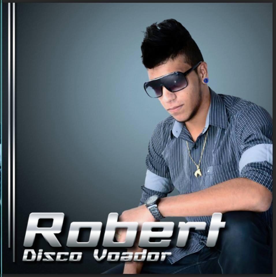 Portada de Álbum "Disco Voador", de Robert