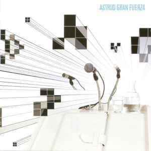 Portada de Álbum "Gran Fuerza", de Astrud