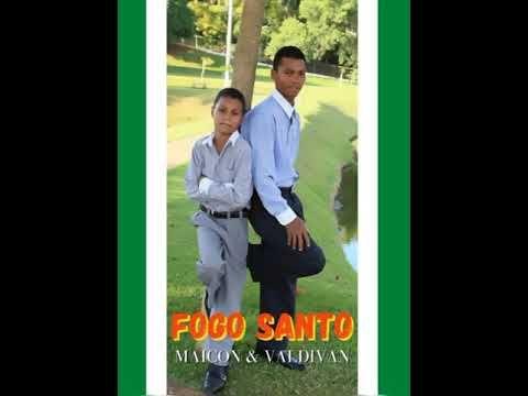 Portada de Álbum "Fogo Santo", de Maicon e Valdivan
