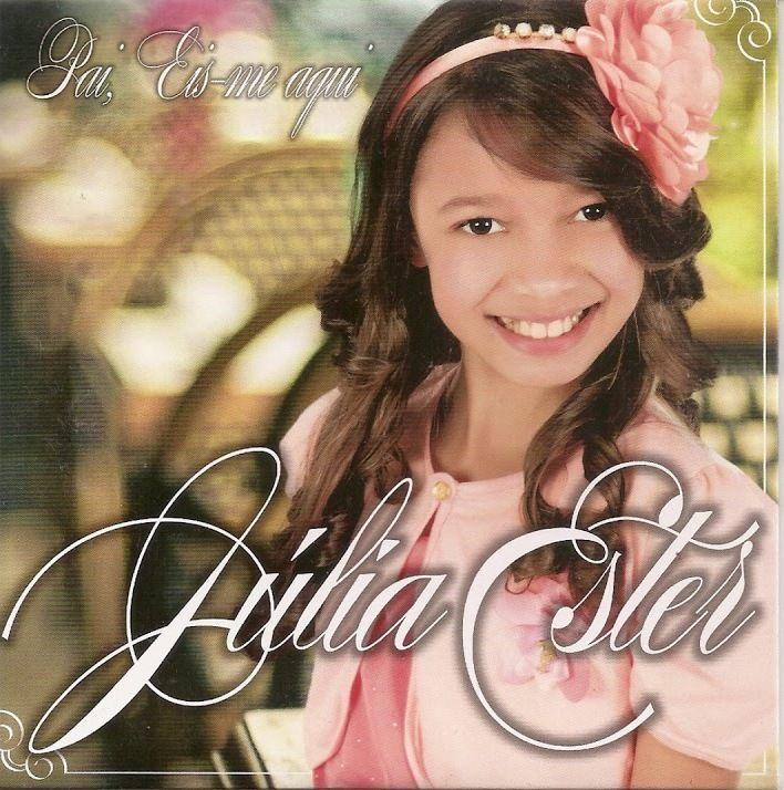 Capa do Álbum "Pai, Eis-me Aqui", de Julia Ester