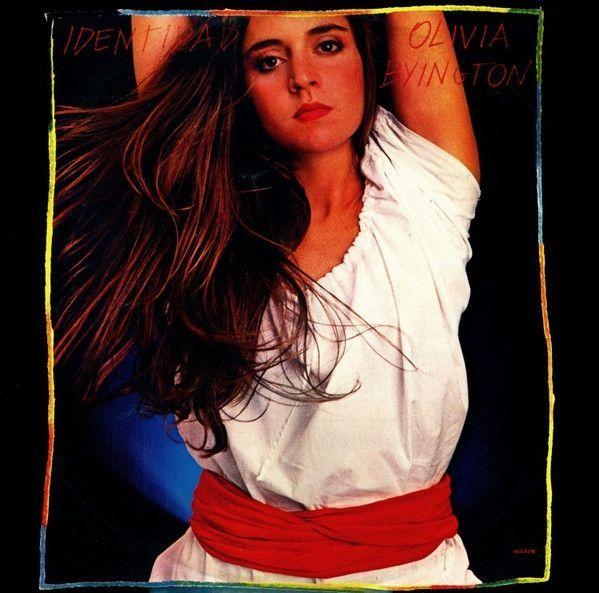 Portada de Álbum "Identidad", de Olivia Byington