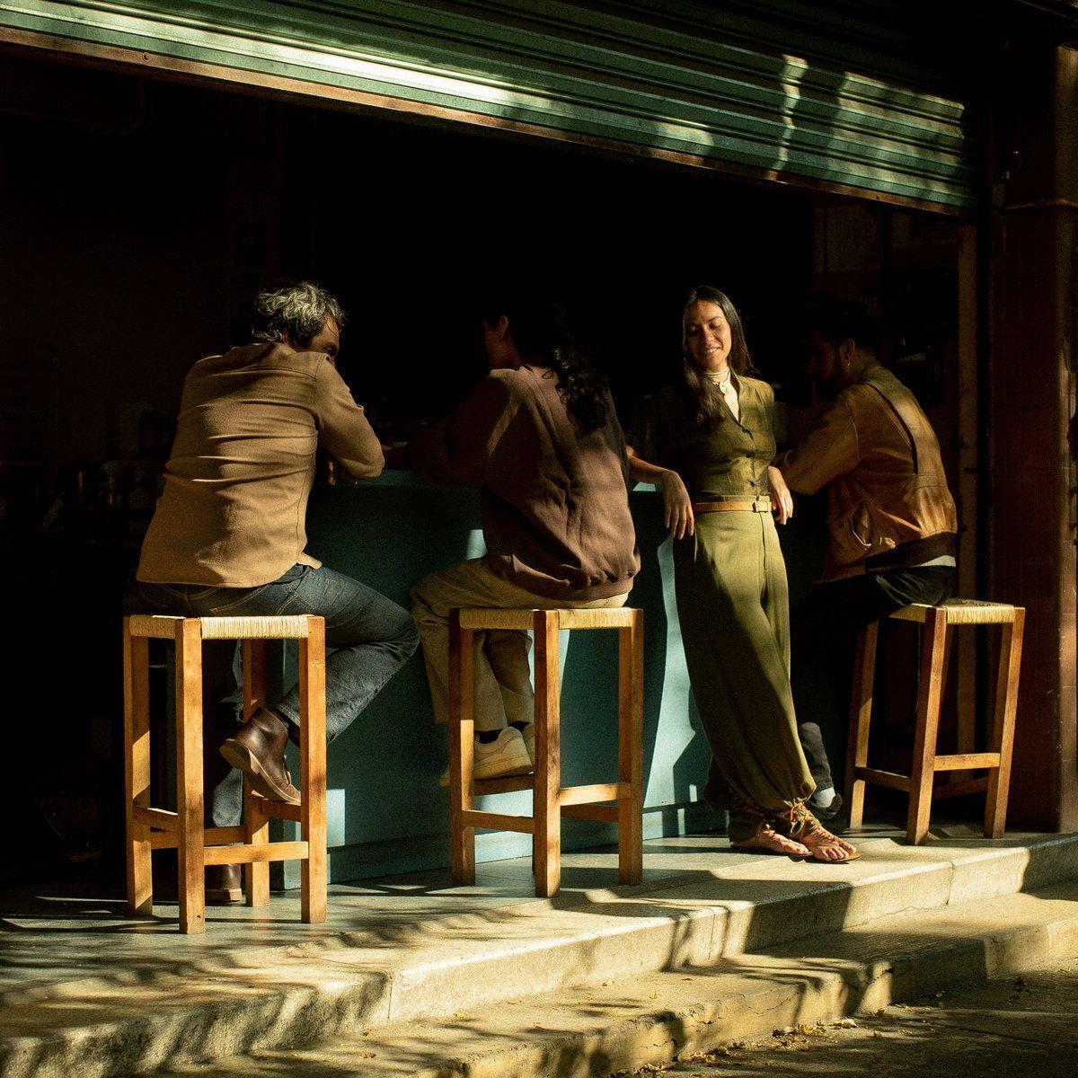 Capa do Álbum "Si Me Ven Alegre", de Laura Itandehui