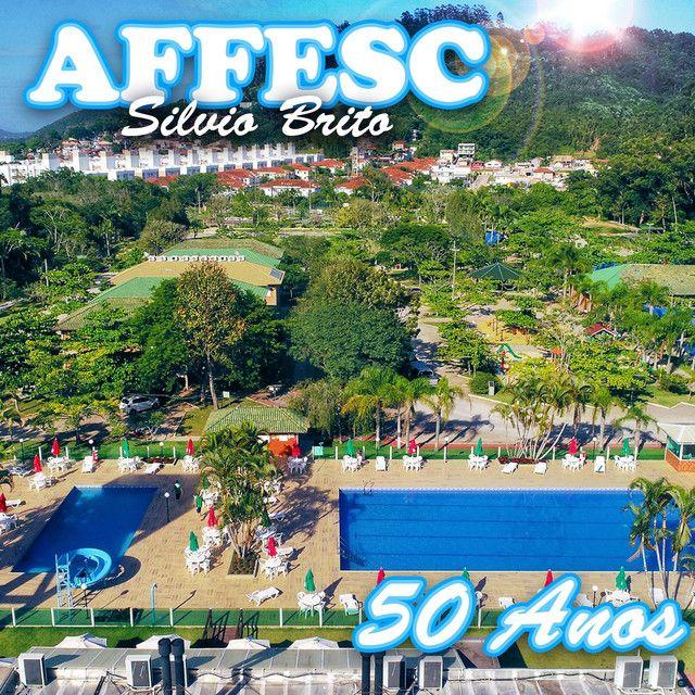 Capa do álbum "AFFESC 50 Anos", de Silvio Brito