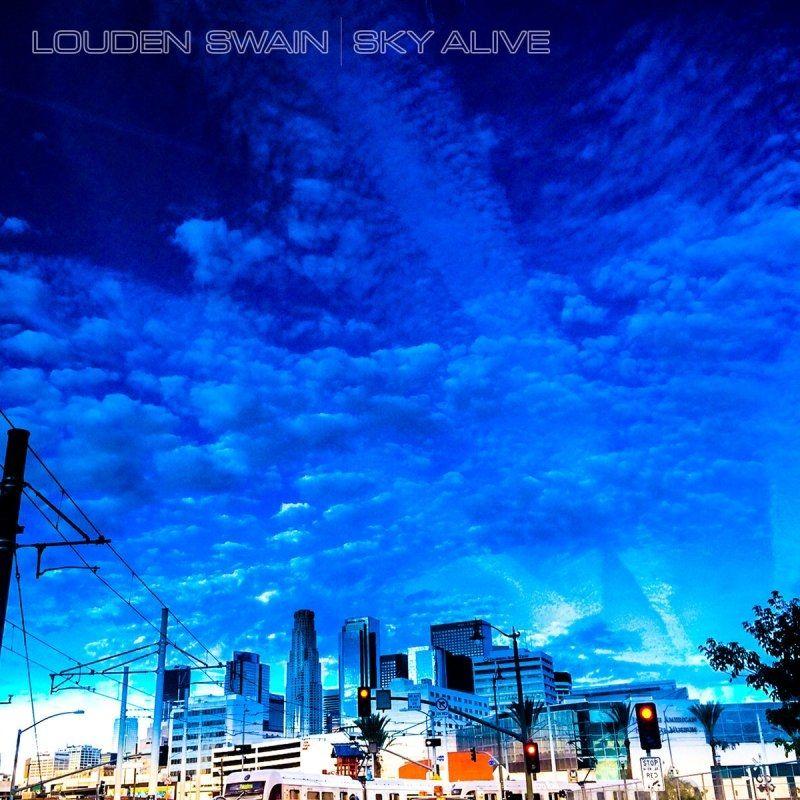 Portada de Álbum "Sky Alive", de Louden Swain