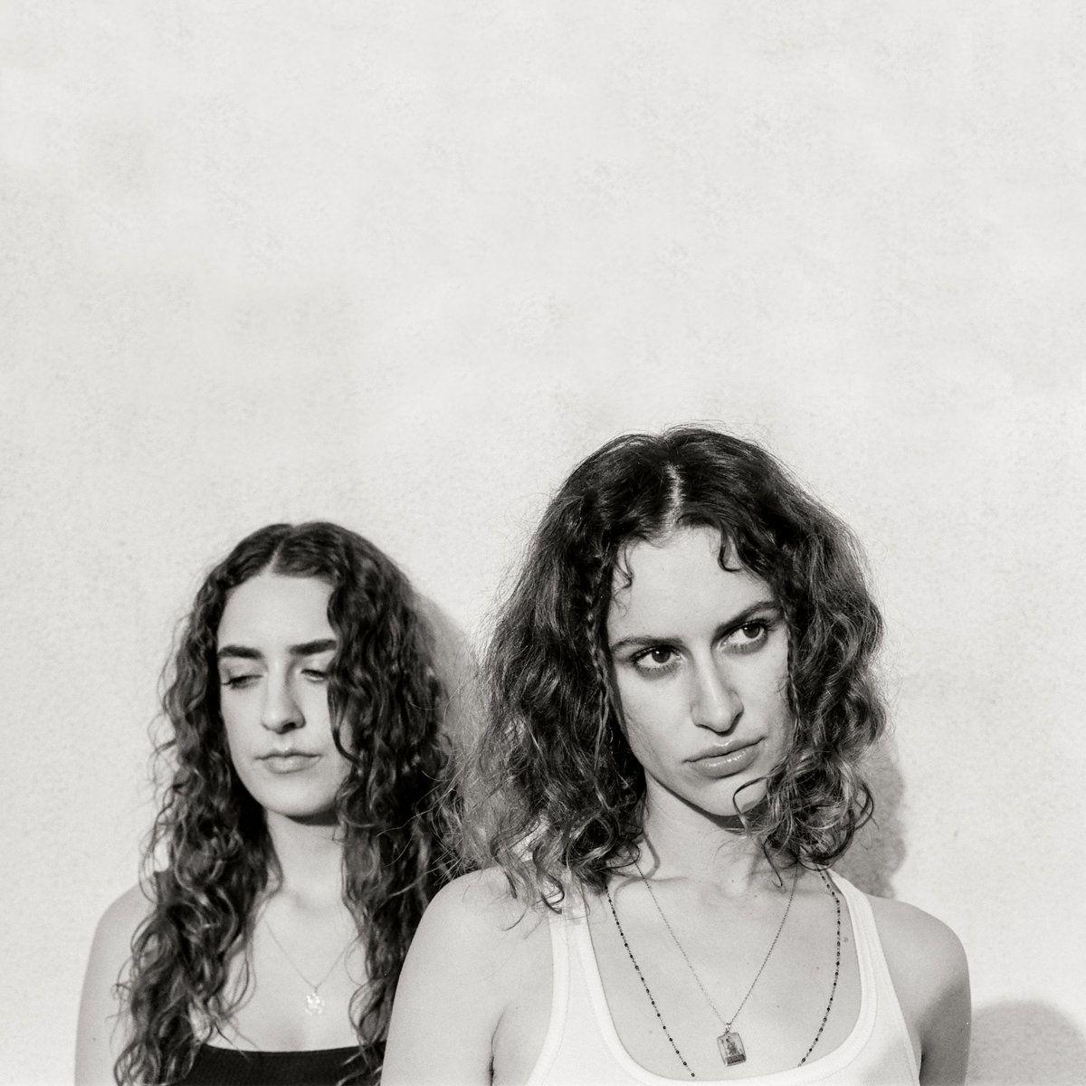 Capa do Single/EP "Rivals", de Tommy Lefroy