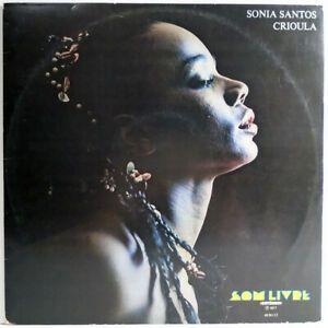 Portada de Álbum "Crioula", de Sônia Santos