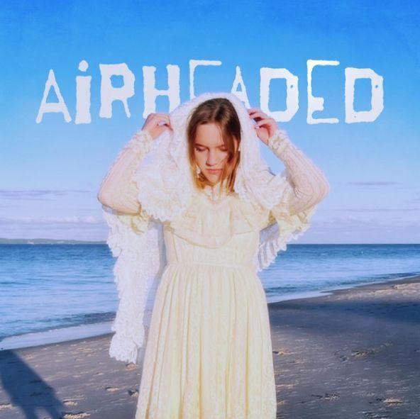 Portada de Álbum "Airheaded", de Amélie Farren