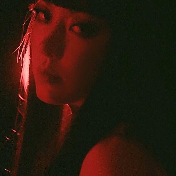 Portada de Sencillo/EP "ALARM", de SAAY