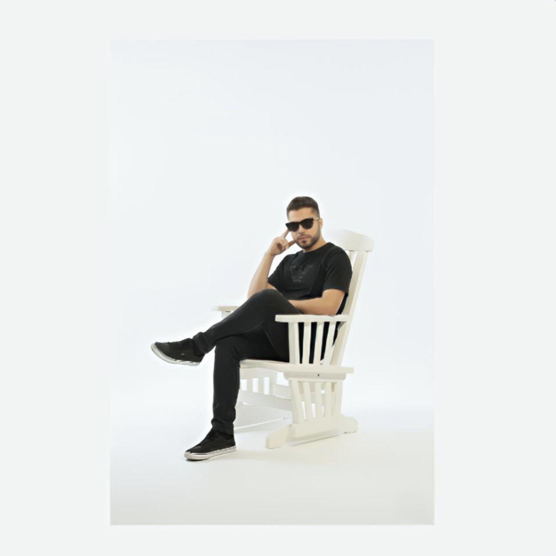 Capa do álbum "No Controle ", de Dougllas Inacio