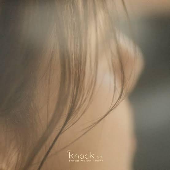 Portada de Sencillo/EP "knock (feat. Epitone Project)", de Yoona