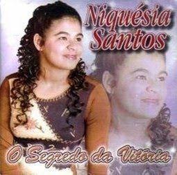 Portada de Álbum "O Segredo da Vitória", de Niquésia Santos