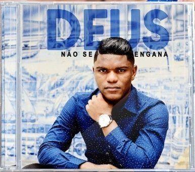 Portada de Álbum "Deus Não Se Engana", de Elionilson Cardeal