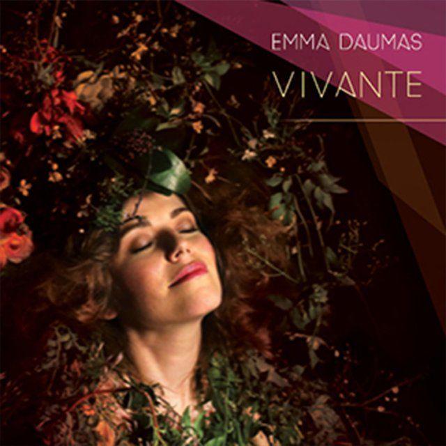 Album cover of "Vivante" by Emma Daumas