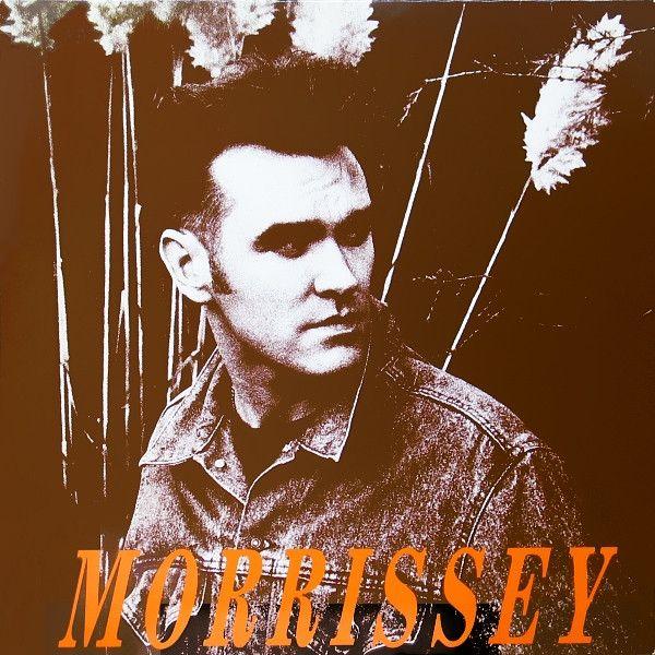 Portada del álbum "November Spawned a Monster", de Morrissey