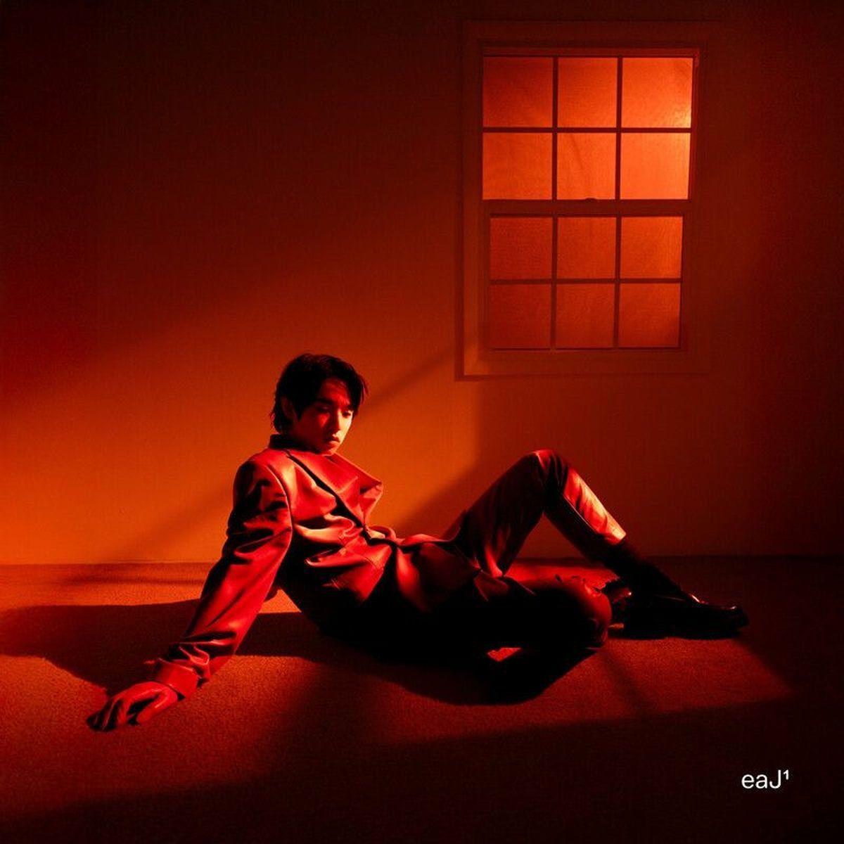 Capa do Single/EP "1", de eaJ