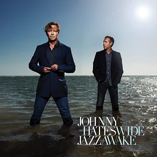 Portada de Álbum "Wild Awake", de Johnny Hates Jazz