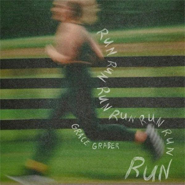 Capa do álbum "RUN", de Grace Graber